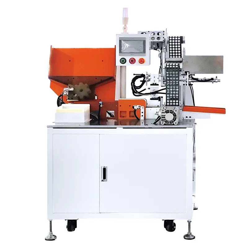 圆柱电池通用自动贴青稞纸机